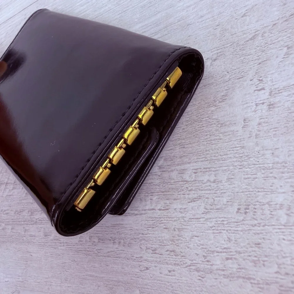 Chanel Key Holder Black Patent Leather CC Logo Vintage 6 Hook Wallet